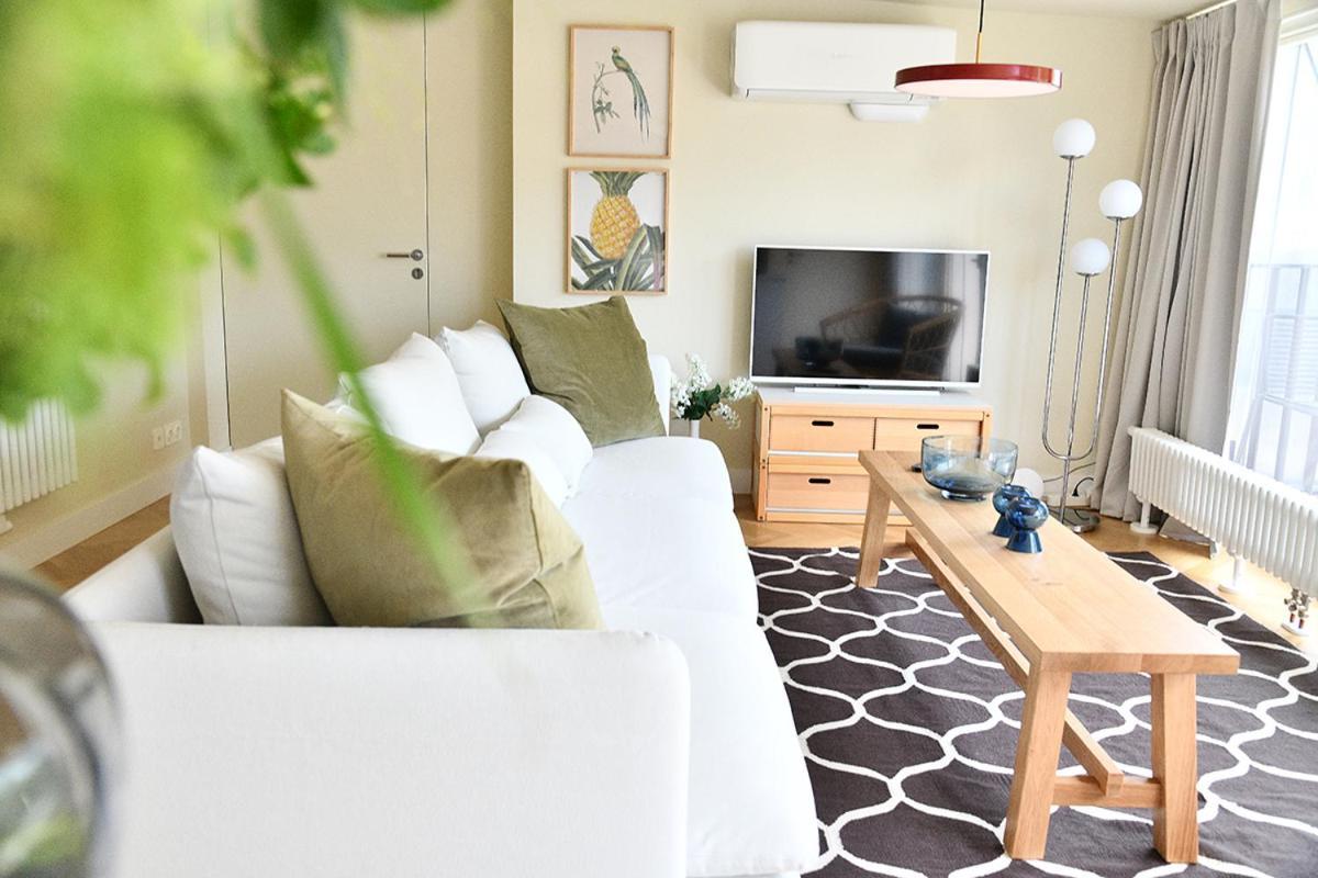Jethon Exklusives City-Appartement Bernburg Bagian luar foto