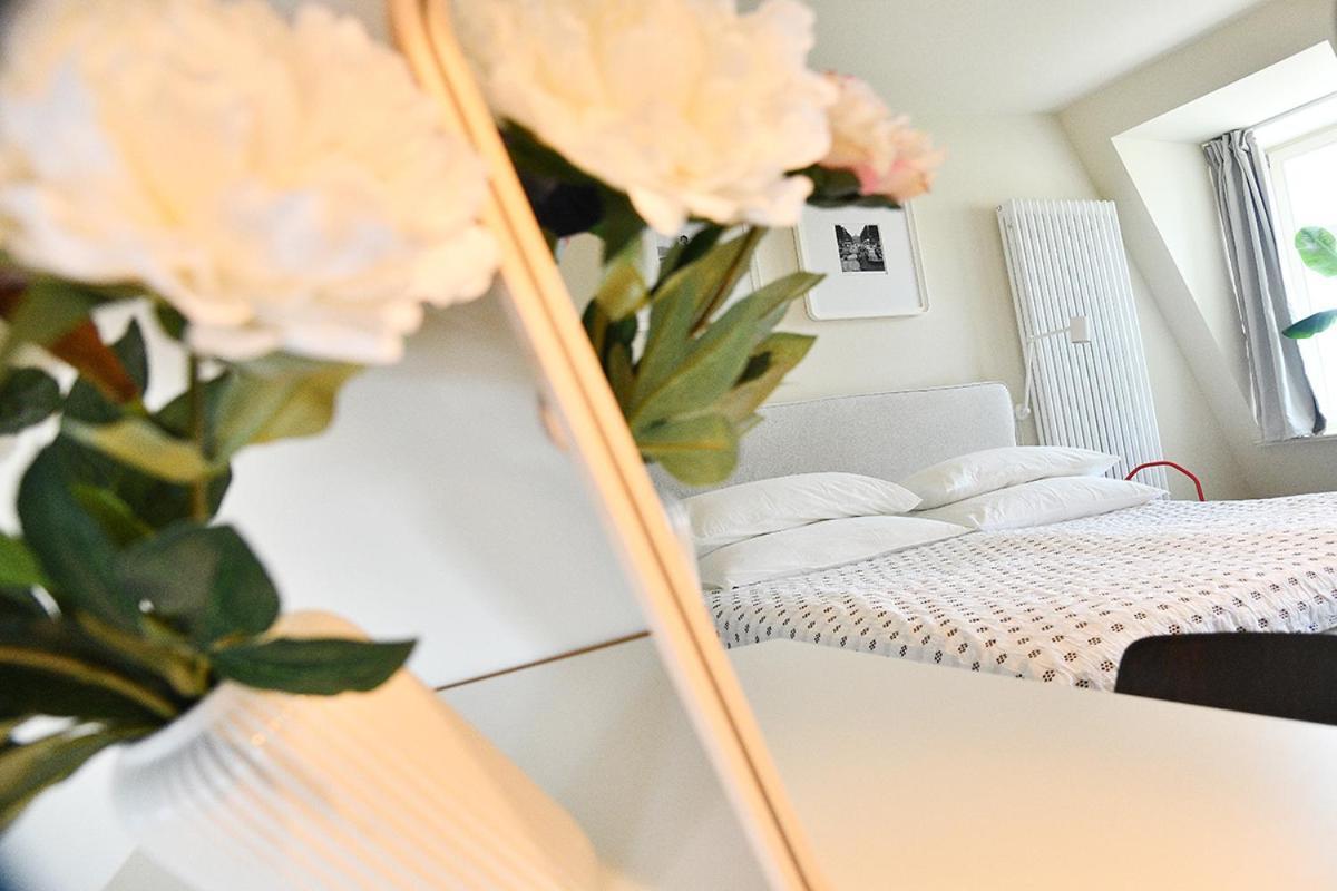 Jethon Exklusives City-Appartement Bernburg Bagian luar foto