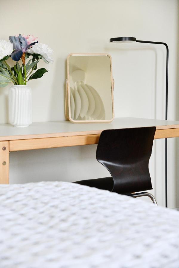 Jethon Exklusives City-Appartement Bernburg Bagian luar foto