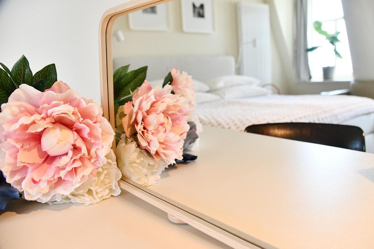 Jethon Exklusives City-Appartement Bernburg Bagian luar foto