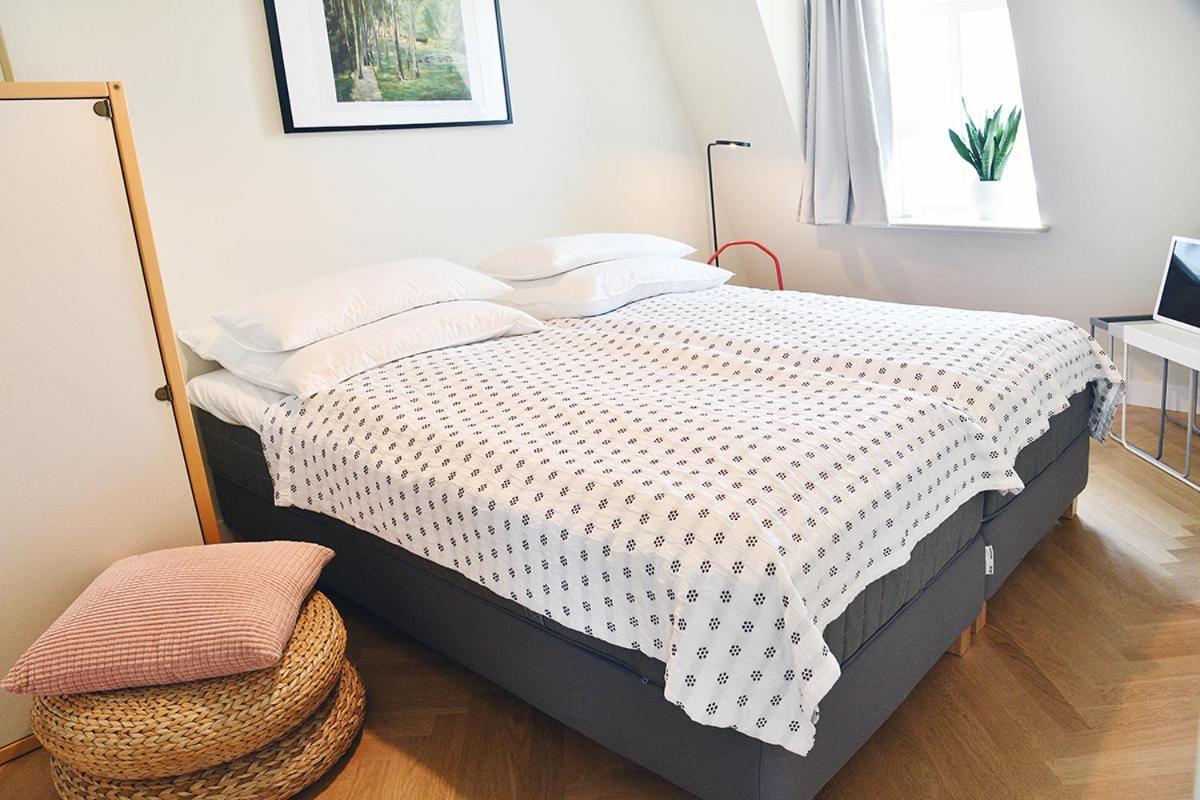 Jethon Exklusives City-Appartement Bernburg Bagian luar foto