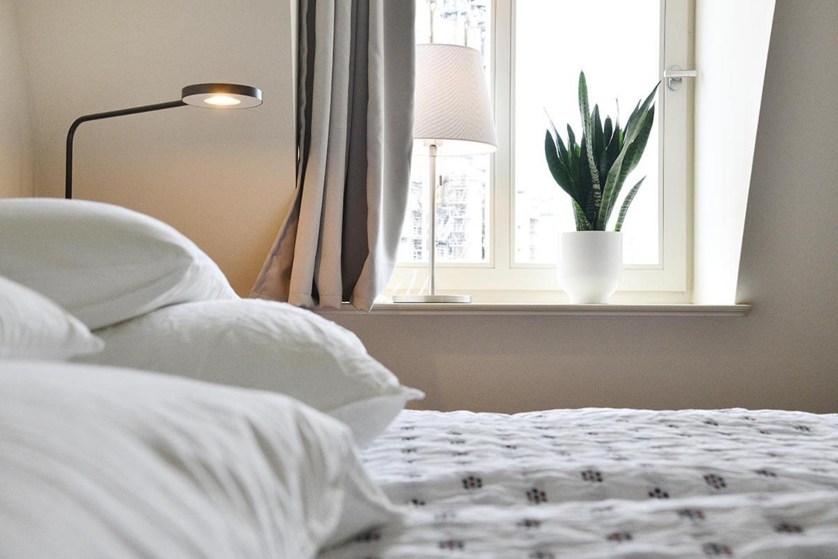 Jethon Exklusives City-Appartement Bernburg Bagian luar foto